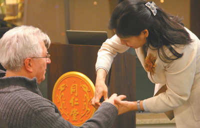 中醫(yī)藥朋友圈不斷擴(kuò)大，中醫(yī)養(yǎng)生保健服務(wù)邁入新紀(jì)元